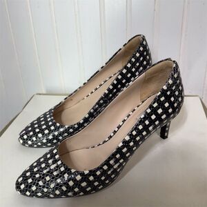 Cole Haan GrandOS Leather Heels 7B Black White Print Pumps Snake Embossed Office
